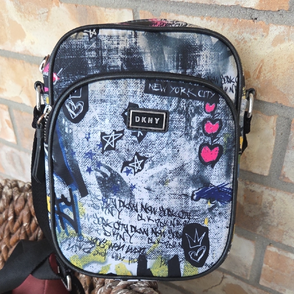 DKNY Gigi Flight Bag Womens Crossbody